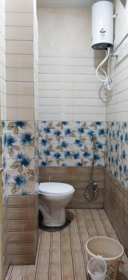 Shree Gajlaxmi Hotel Walking Distance From Mahakaleswar Ujjain Bagian luar foto
