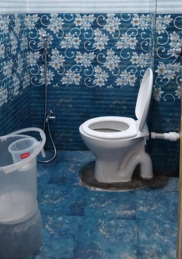 Shree Gajlaxmi Hotel Walking Distance From Mahakaleswar Ujjain Bagian luar foto