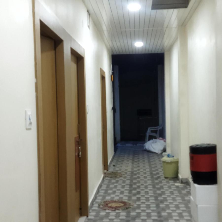 Shree Gajlaxmi Hotel Walking Distance From Mahakaleswar Ujjain Bagian luar foto
